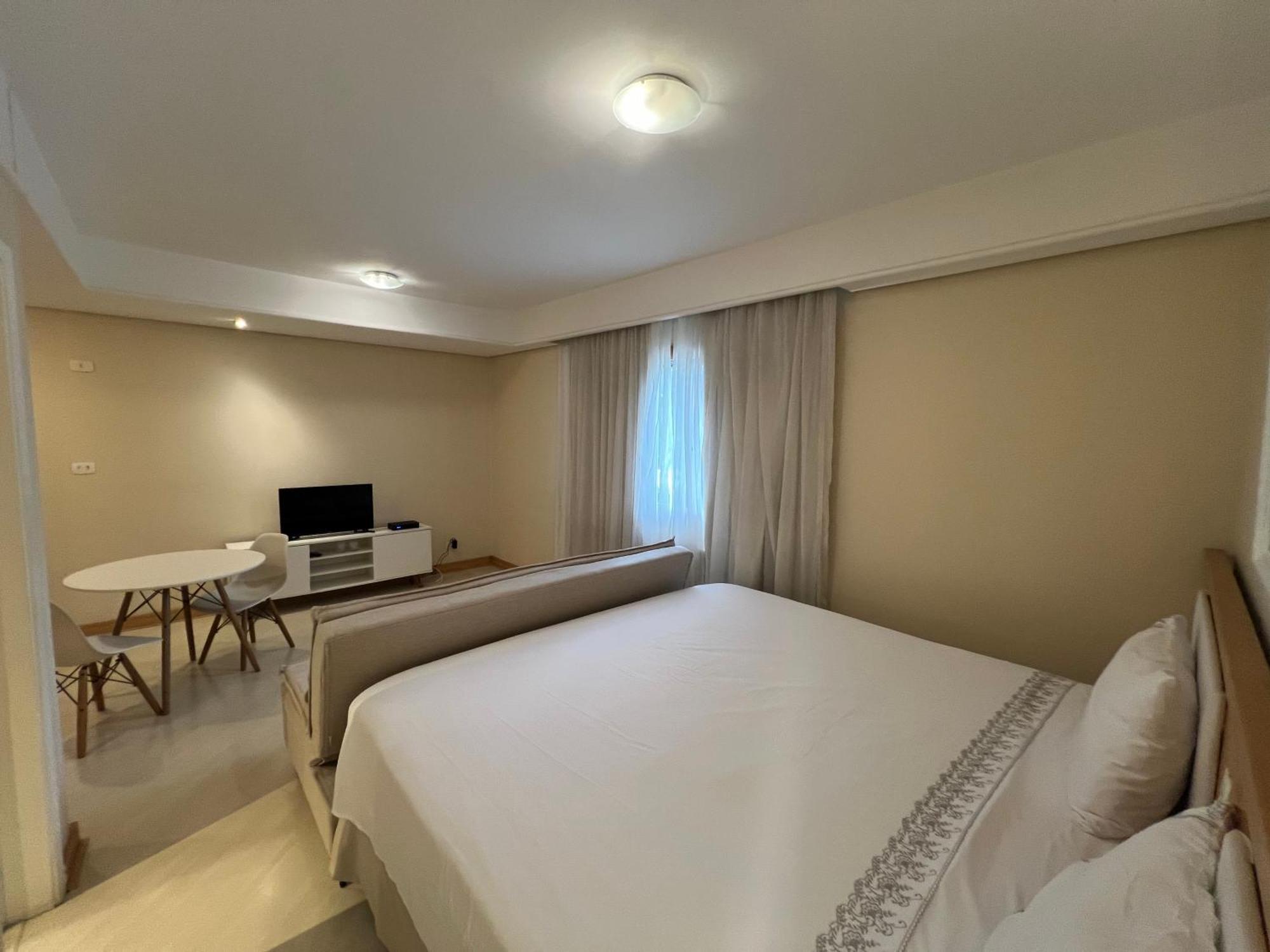 Biena Ibirapuera Uh407 São Paulo